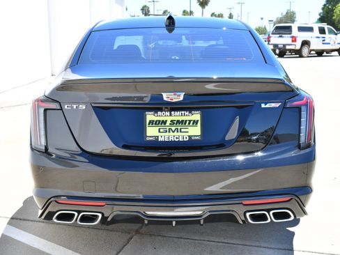Used 2026 Cadillac CT5 V w/ Technology Package RWD image 9