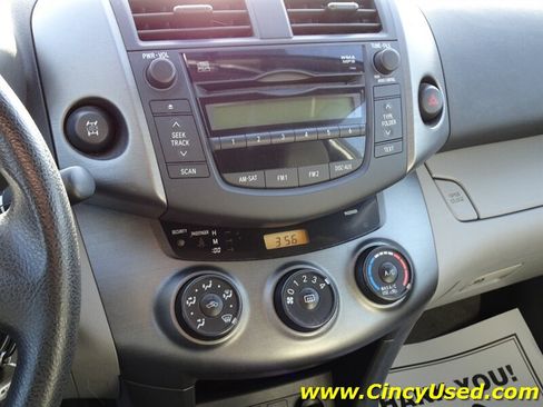 Used 2011 Toyota RAV4 4WD w/ Base L4 Extra Value Pkg image 20