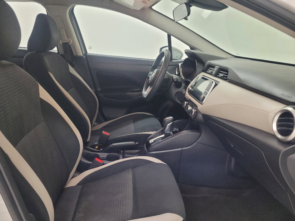 Used 2021 Nissan Versa SV FWD image 21