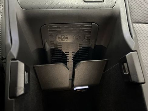 Used 2024 Jeep Wagoneer Launch Edition image 26