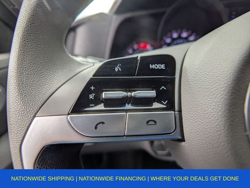 Used 2022 Hyundai Elantra SEL image 30