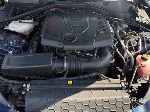 Used 2018 Alfa Romeo Giulia Ti Sport w/ Quick Order Package 22S Sport image 32