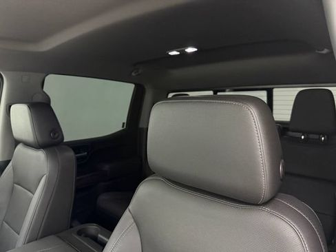 Used 2022 GMC Sierra 1500 SLT RWD image 25
