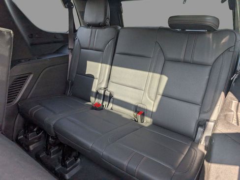Used 2023 Chevrolet Tahoe RST RWD image 31