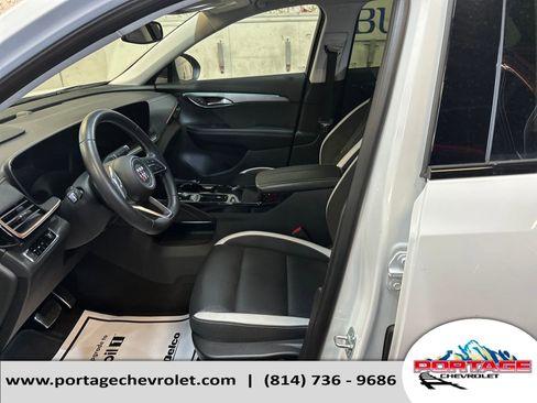 Used 2025 Buick Envision Sport Touring image 10