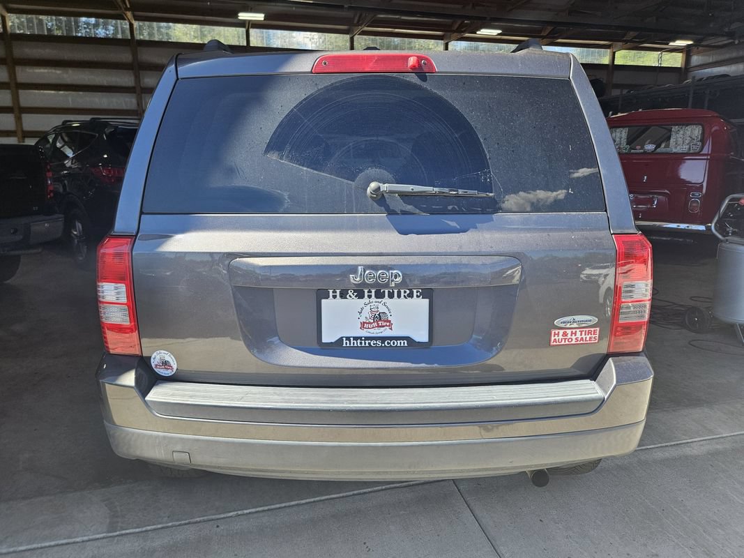 Used 2015 Jeep Patriot High Altitude FWD image 7