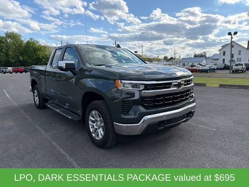 Used 2025 Chevrolet Silverado 1500 LT w/ Z71 Off-Road Package AWD/4WD image 8