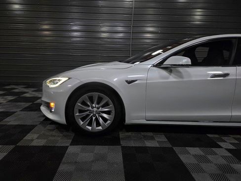 Used 2017 Tesla Model S 100D image 39