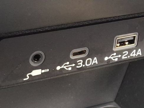 Used 2025 Subaru Forester Touring AWD/4WD image 26