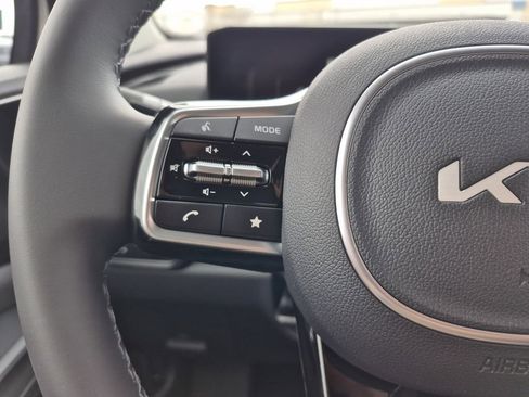 New 2026 Kia Carnival SX FWD image 18