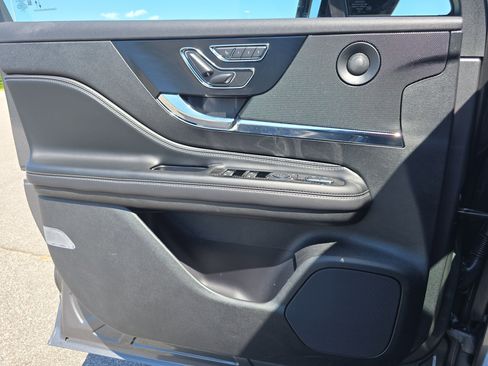 New 2026 Lincoln Corsair Reserve AWD/4WD image 26