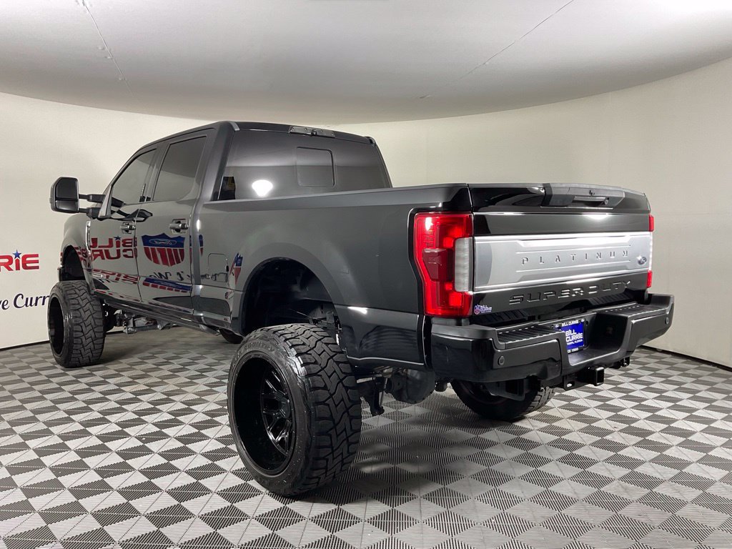 Used 2017 Ford F250 Platinum w/ Platinum Ultimate Package AWD/4WD image 5