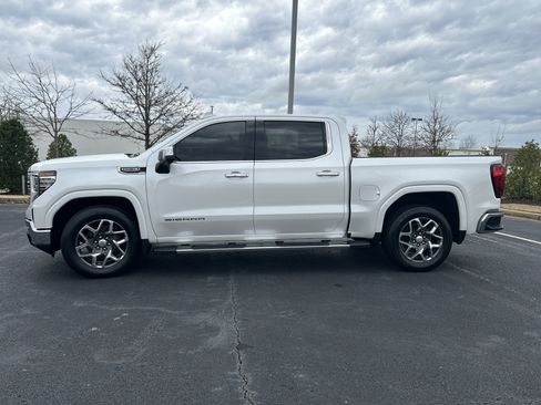 Used 2022 GMC Sierra 1500 SLT w/ SLT Premium Plus Package image 6
