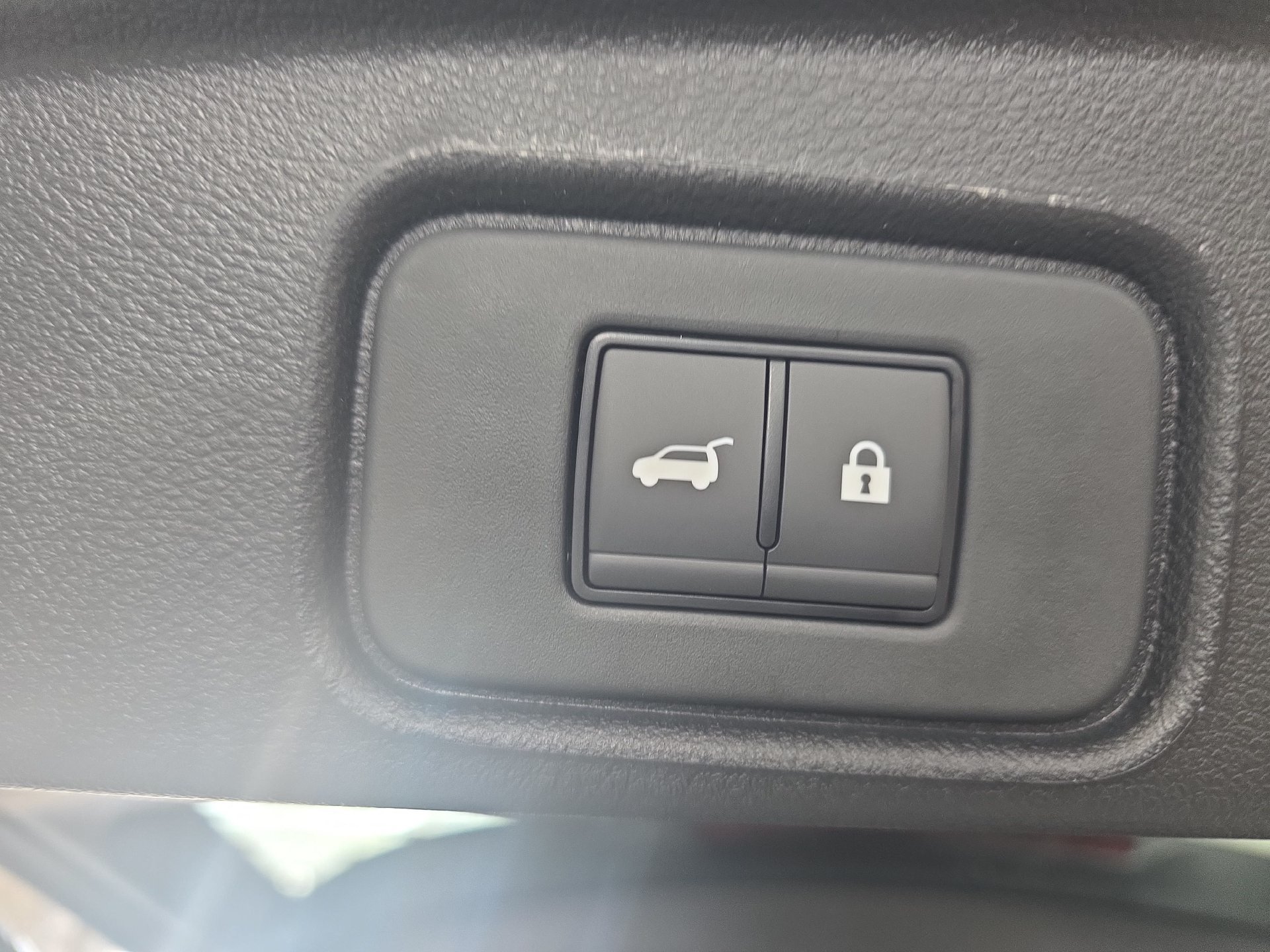 New 2026 Nissan Pathfinder SL FWD image 13