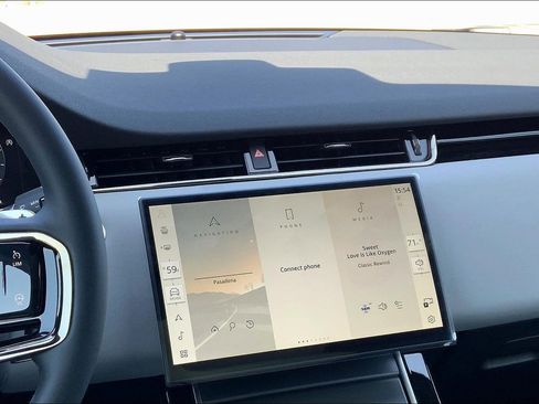 New 2026 Land Rover Range Rover Evoque S image 8