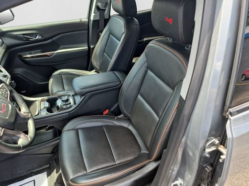 Used 2023 GMC Acadia AT4 w/ Technology Package AWD/4WD image 12