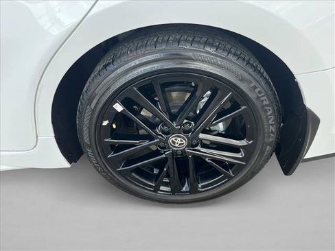 Used 2025 Toyota Camry SE FWD image 23