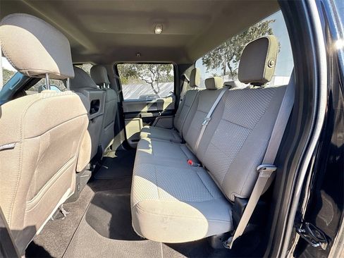 Used 2018 Ford F150 XLT w/ XTR Package image 23