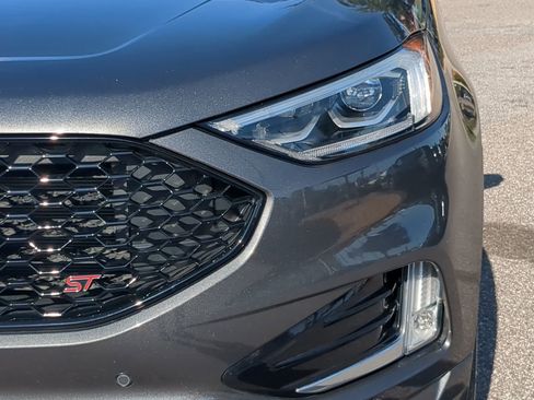 Used 2020 Ford Edge ST w/ Equipment Group 401A image 10
