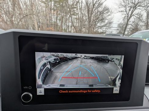 Certified 2025 Toyota Tacoma TRD Sport image 22