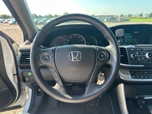 Used 2015 Honda Accord Sport image 20