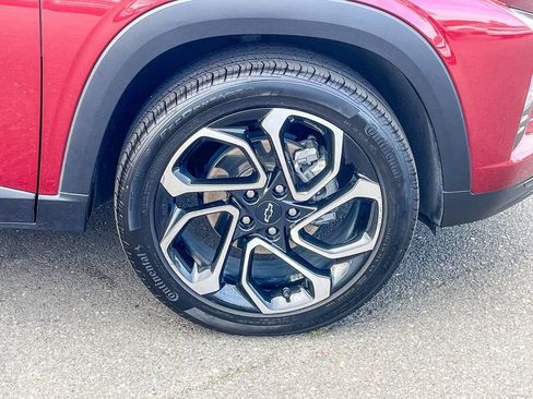 Certified 2024 Chevrolet Trax RS w/ Driver Confidence Package image 15