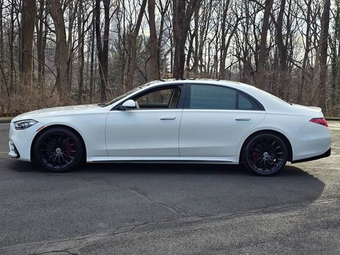 Used 2022 Mercedes-Benz S 500 4MATIC image 3