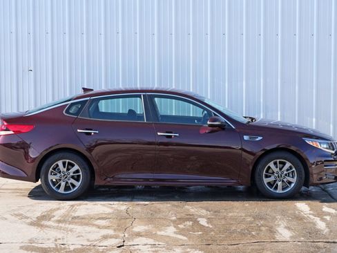 Used 2016 Kia Optima LX image 44