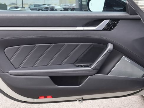 Used 2021 Porsche 911 Turbo S image 13