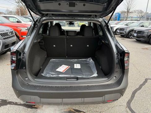 New 2026 Nissan Kicks SV image 10