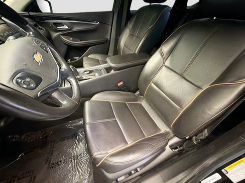 Used 2019 Chevrolet Impala Premier FWD image 11