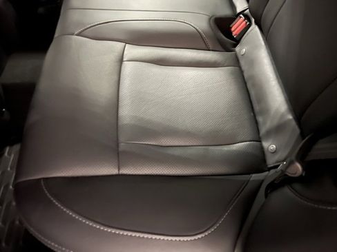 Used 2023 Subaru Outback Touring XT w/ Popular Package #2 image 19