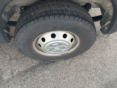 Used 2019 RAM ProMaster 2500 w/ Interior Convenience Group image 22