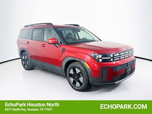 Used 2025 Hyundai Santa Fe SEL FWD image 1