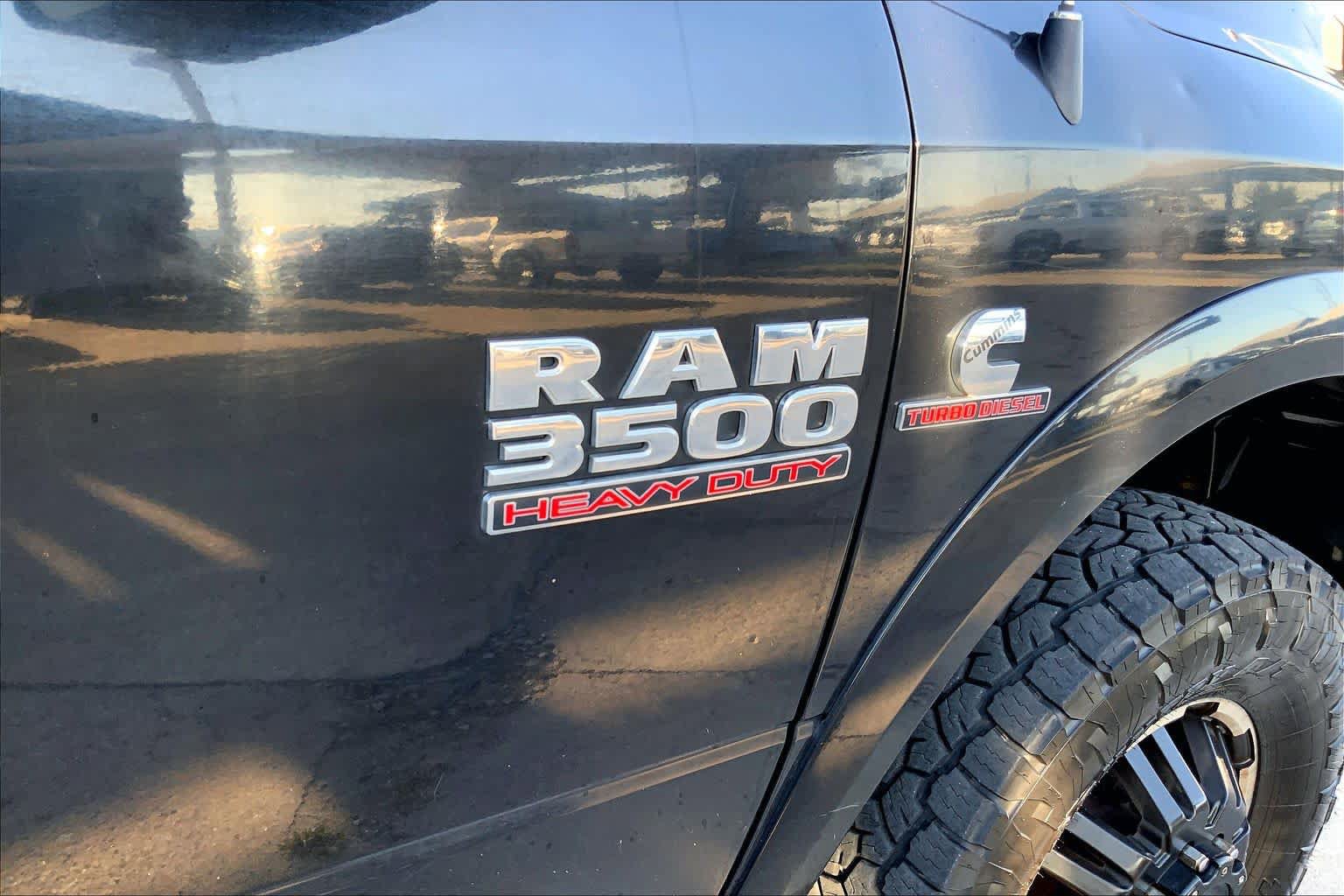 Used 2016 RAM 3500 Laramie AWD/4WD image 28