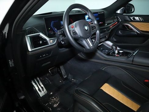 Certified 2025 BMW X6 M Competition w/ Executive Package AWD/4WD image 18