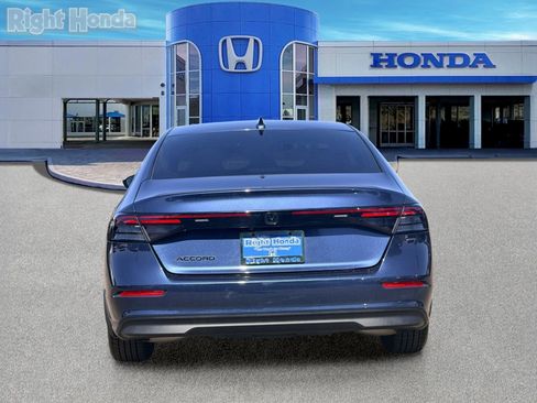Used 2023 Honda Accord EX image 5