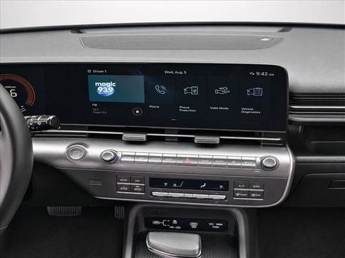 Used 2024 Hyundai Kona SEL FWD image 23