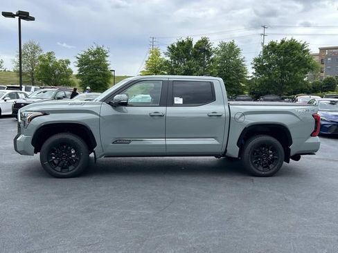 New 2026 Toyota Tundra Limited AWD/4WD image 7