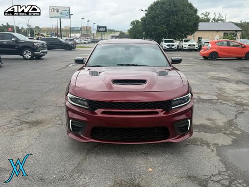 Used 2021 Dodge Charger SXT w/ Blacktop Package RWD image 2