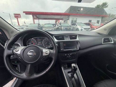 Used 2019 Nissan Sentra SV FWD image 16