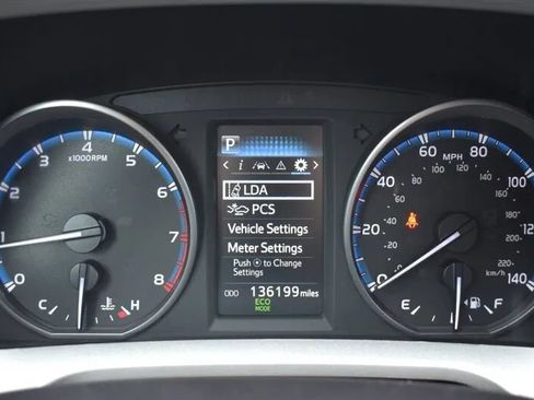 Used 2017 Toyota RAV4 LE w/ All Weather Liner Package AWD/4WD image 16