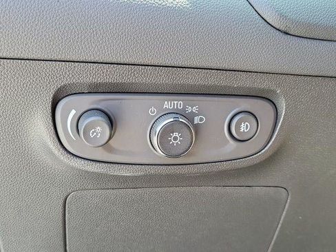 Used 2023 Buick Encore GX Select w/ Sport Touring Package FWD image 14