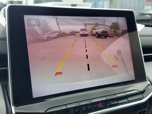 Used 2023 Jeep Compass Limited image 28