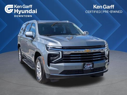 Used 2025 Chevrolet Tahoe LT AWD/4WD image 1