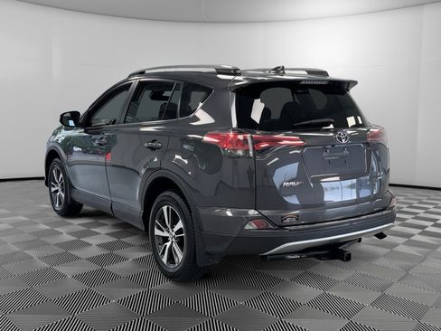 Used 2018 Toyota RAV4 XLE w/ Plus Extra Value Package AWD/4WD image 6