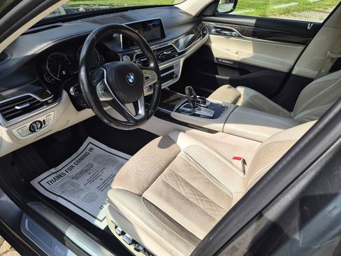 Used 2016 BMW 750i xDrive AWD/4WD image 22