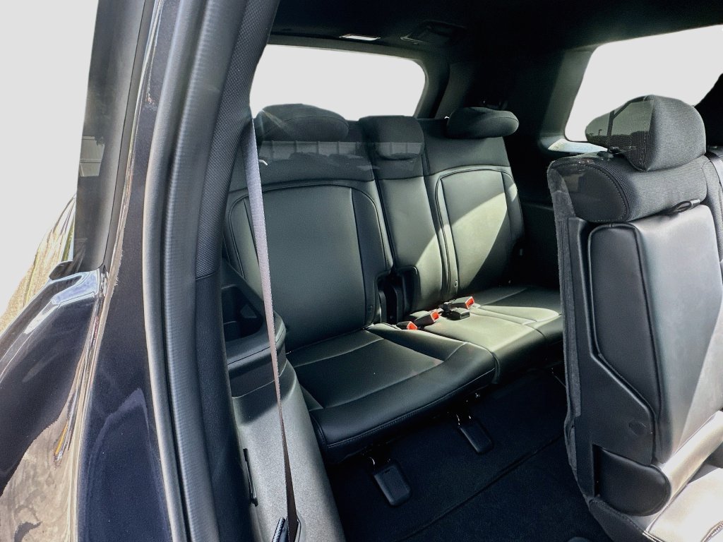 Used 2027 Kia Telluride LX FWD image 26