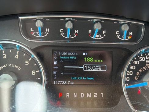 Used 2013 Ford F150 King Ranch w/ King Ranch Luxury Pkg AWD/4WD image 12