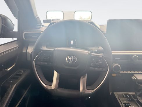Used 2025 Toyota Tacoma 4x4 Double Cab Hybrid w/ Tow Tech Package image 12